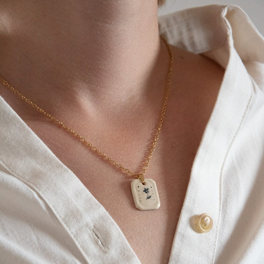 Collier pendentif - Marguerite point