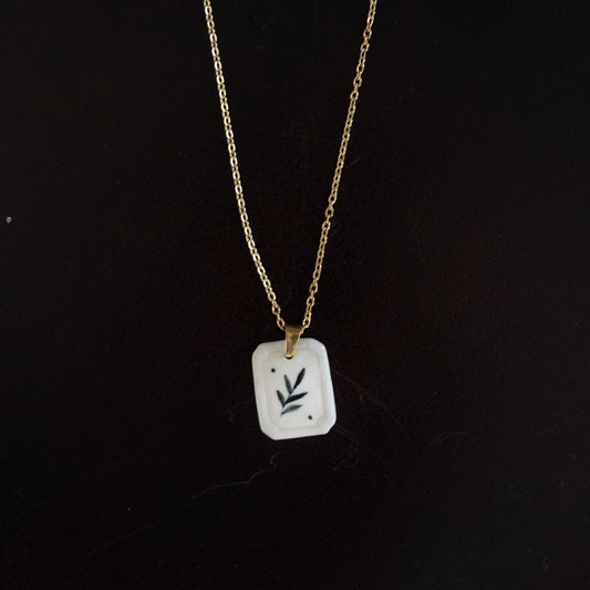 [Précommande] Collier - Cadre - Feuille